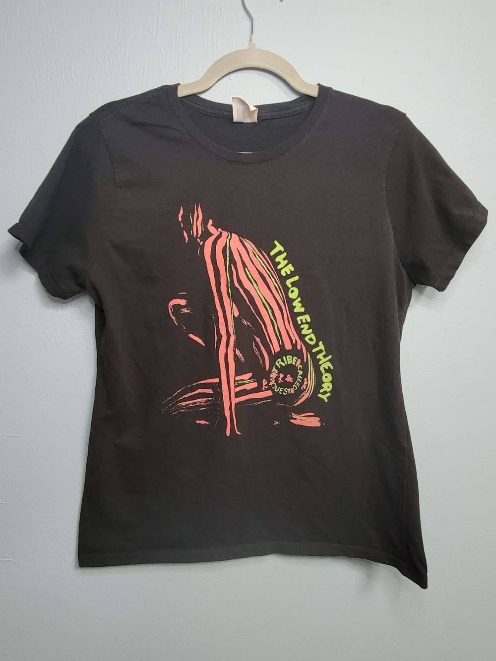 A Tribe Called Quest - The Low End Theory Short Sleeve Shirt - Port & Co Large